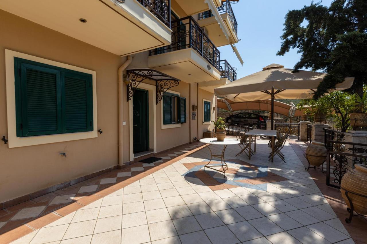 Amfitrion Apartment Gytheio Exterior foto