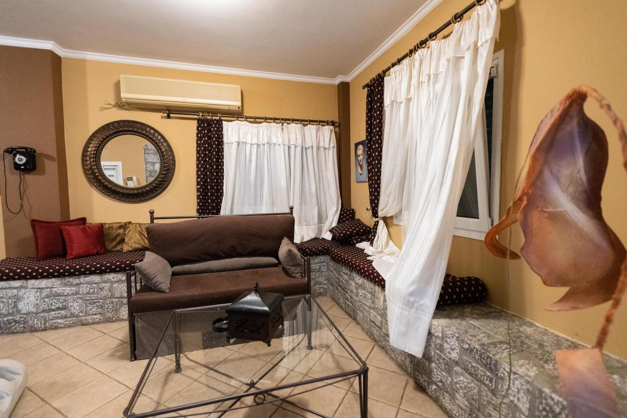 Amfitrion Apartment Gytheio Exterior foto