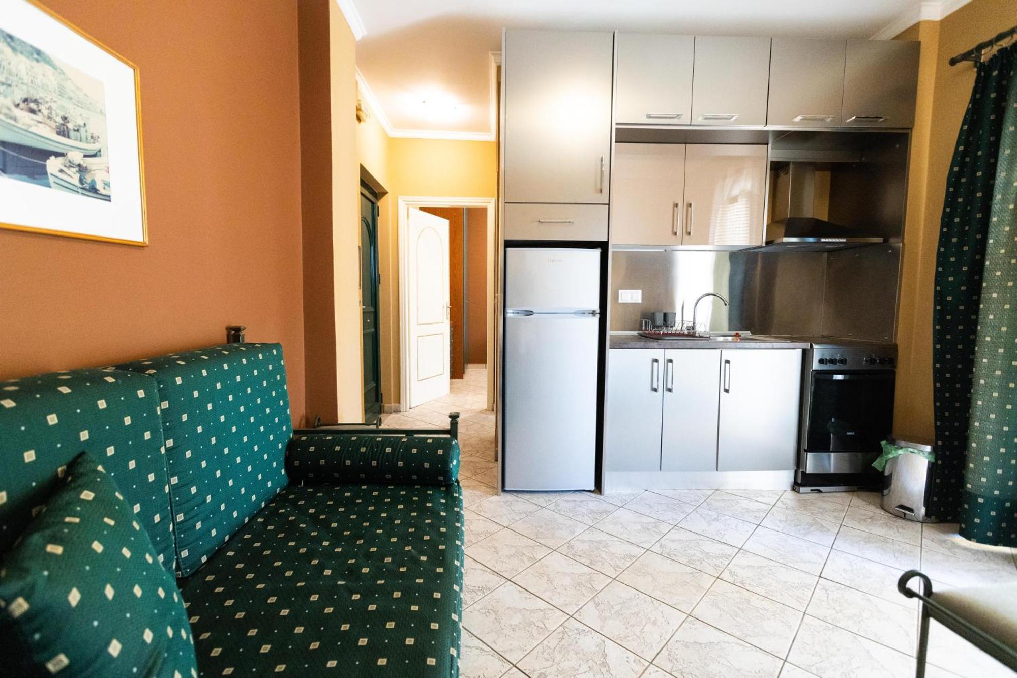 Amfitrion Apartment Gytheio Exterior foto